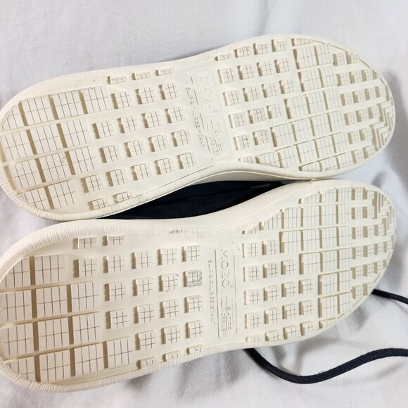New SFC Mozo Women's MAVI Non-Slip Crew Leather Shoes Navy Blue M42168 US Size 7 - Picture 11 of 16